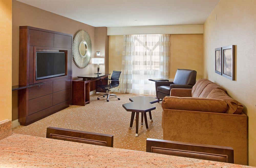 The Lincoln Marriott Cornhusker Hotel Екстер'єр фото
