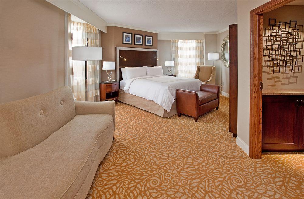 The Lincoln Marriott Cornhusker Hotel Екстер'єр фото