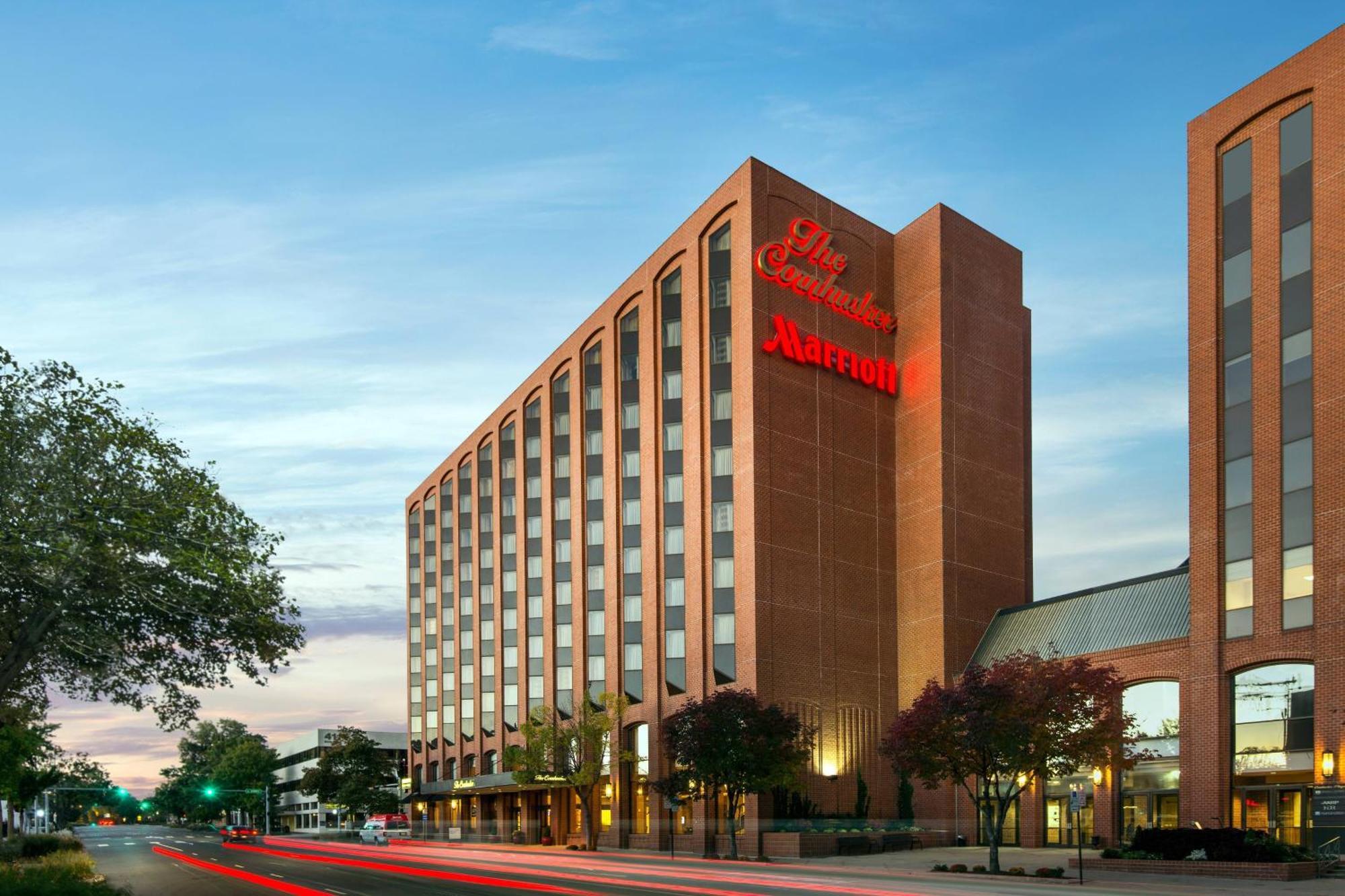 The Lincoln Marriott Cornhusker Hotel Екстер'єр фото